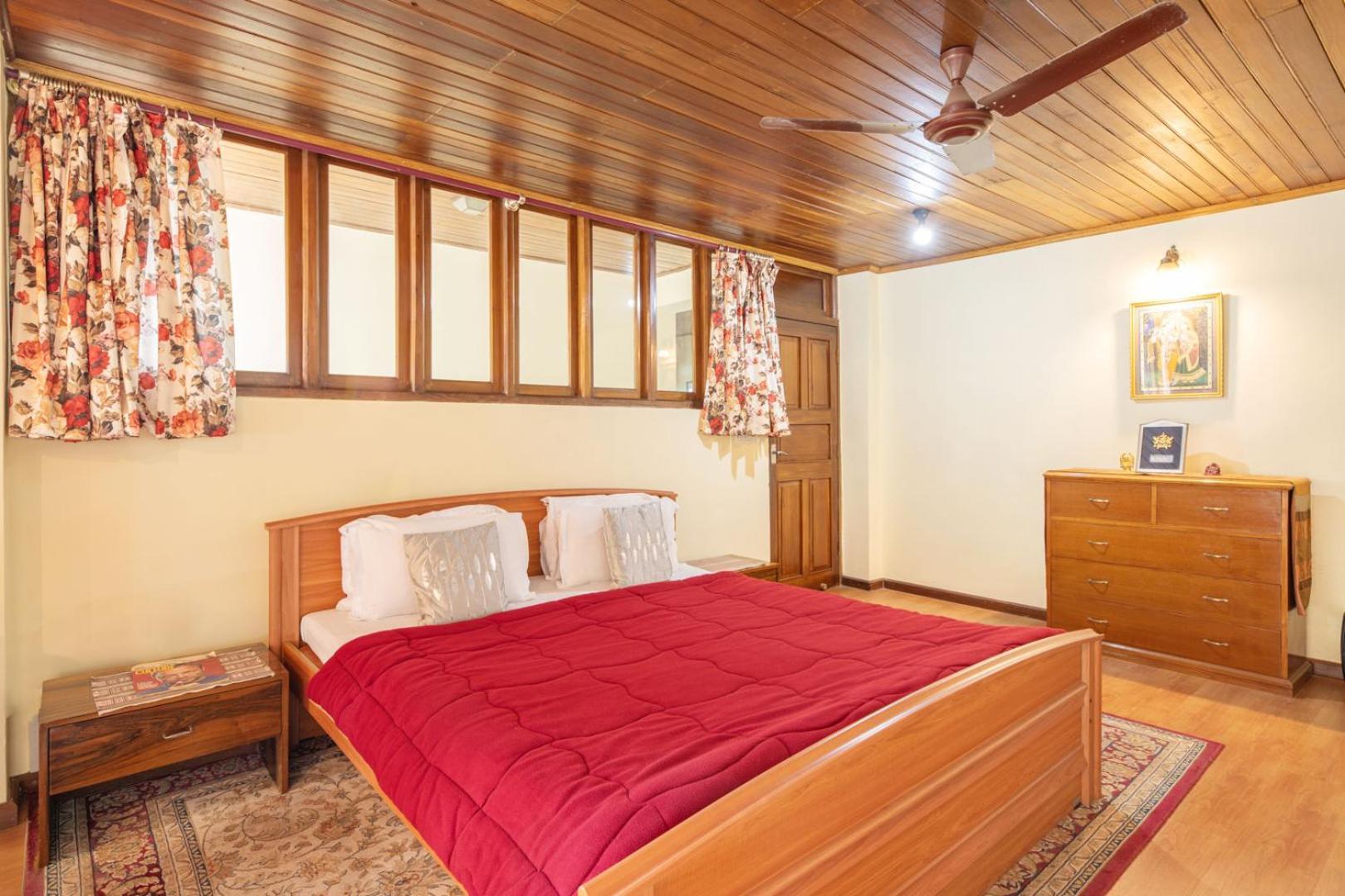 La Ipsing Farm By Stayvista - 3 Bhk Villa With Balcony, Mountain View, Indoor Games, And Pet Friendly Samdong Eksteriør billede