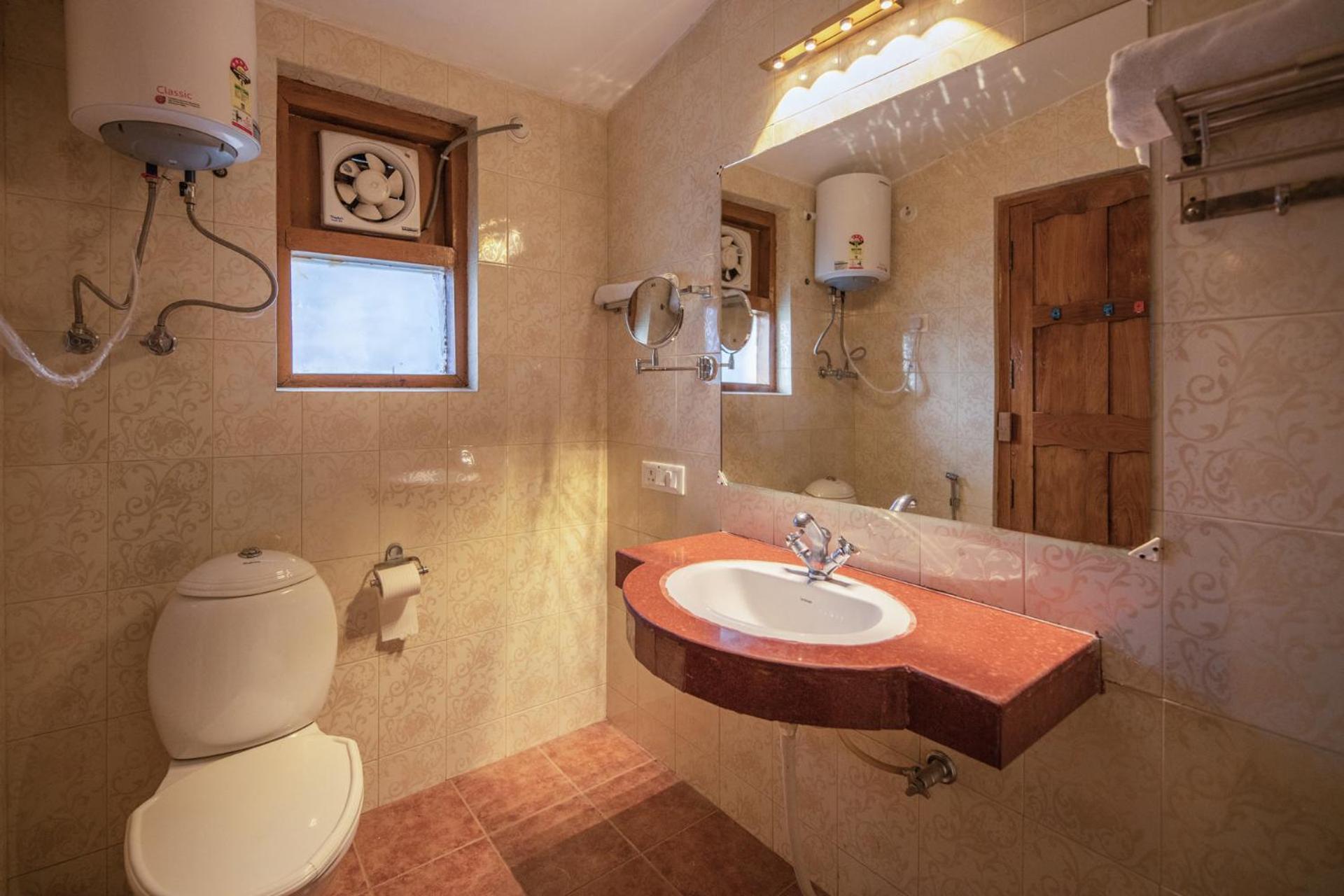 La Ipsing Farm By Stayvista - 3 Bhk Villa With Balcony, Mountain View, Indoor Games, And Pet Friendly Samdong Eksteriør billede